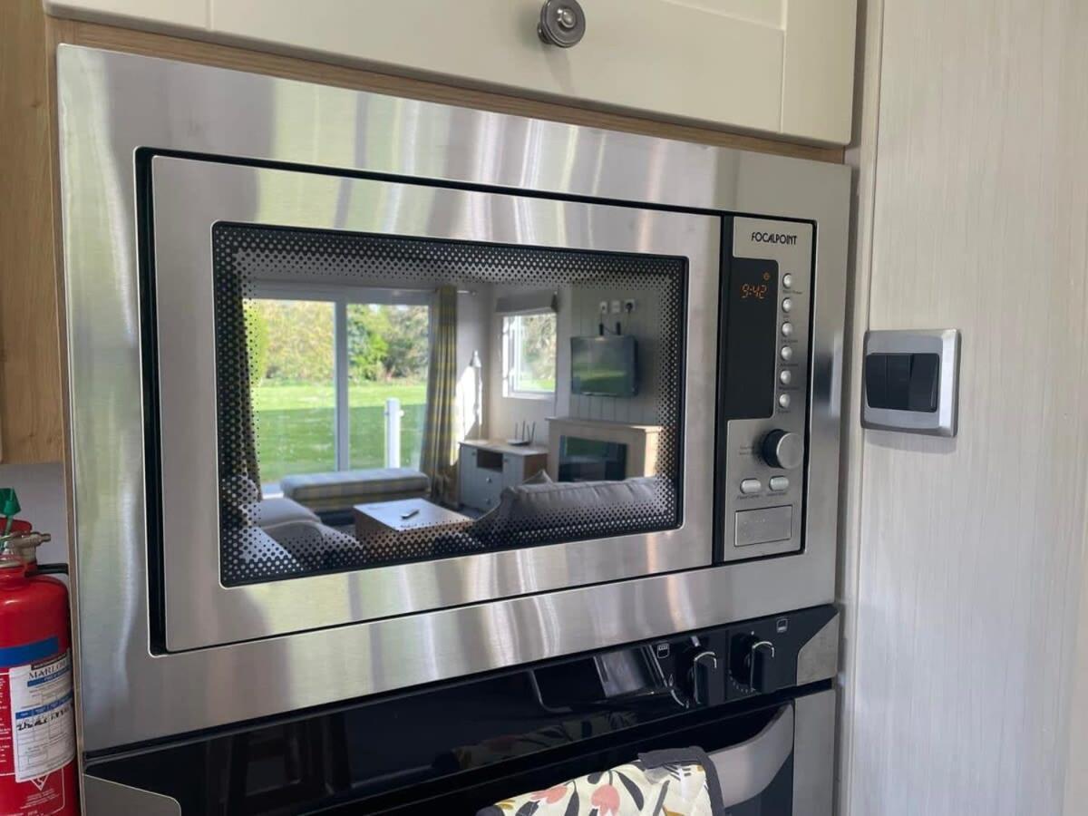 42 Woodland Walk Pevensey Bay Holiday Park Sleeps 6 Exterior photo
